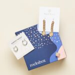 5 Tips & Tricks to Choose the Right Jewelry for Any Outfit