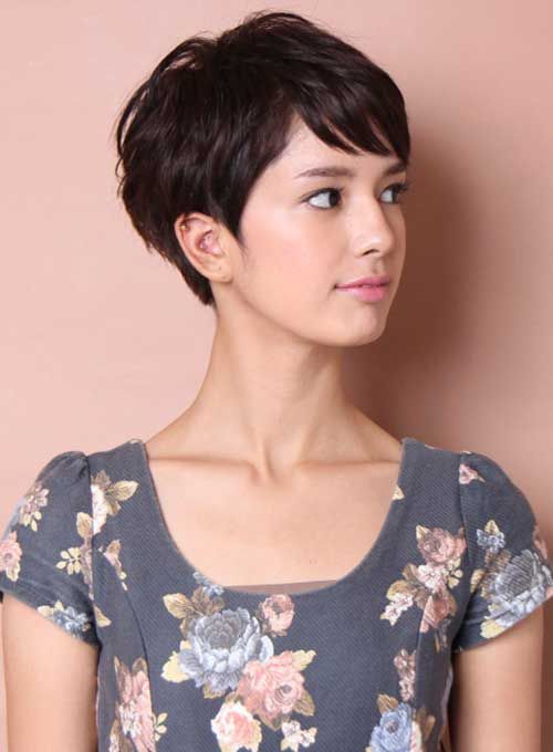 short pixie haircut 2021