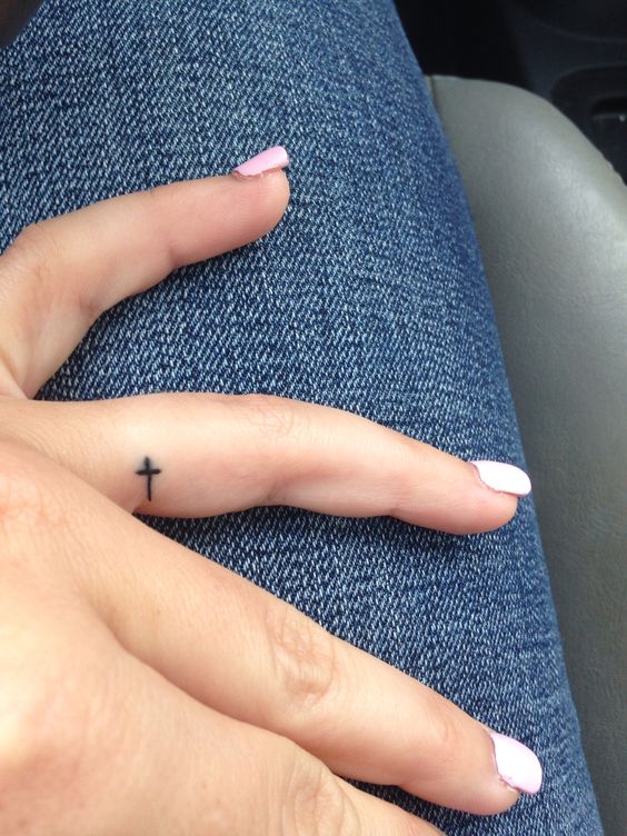 Cute Small Tattoos - Tiny Tattoos for Women