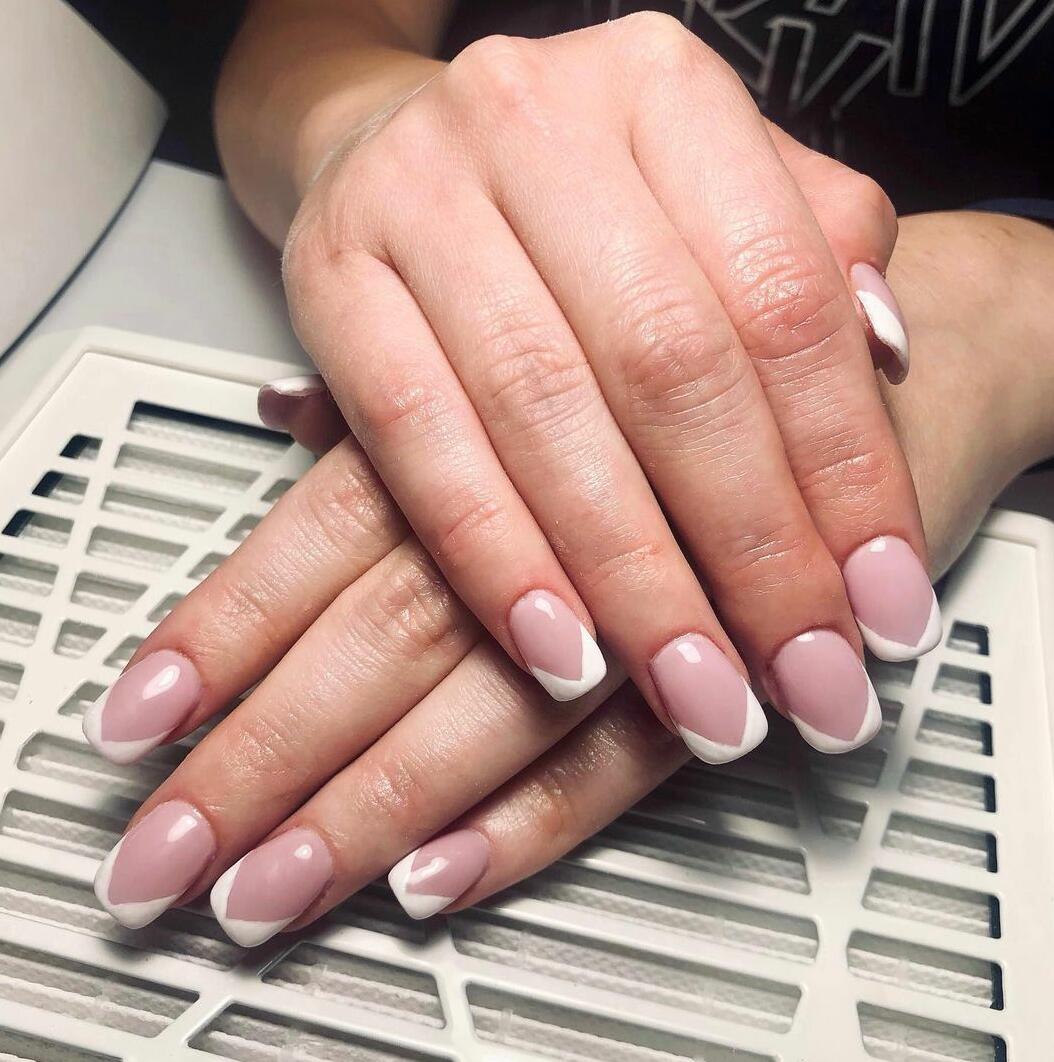 French Manicure 30 Hottest French Manicure Designs 2023 - Trendy French Manicure Ideas