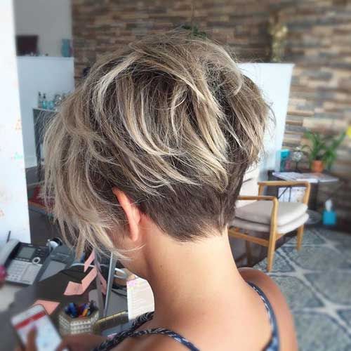 Short Thick Hairstyles for Women