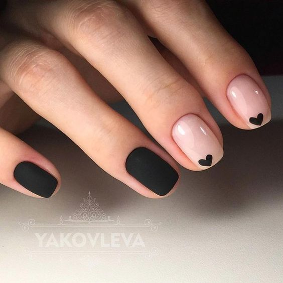 15 Gorgeous Minimalist Nail Design Ideas