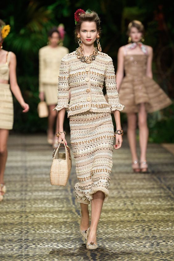 Treble crochet skirt suit Dolce - Gabbana Spring 2020