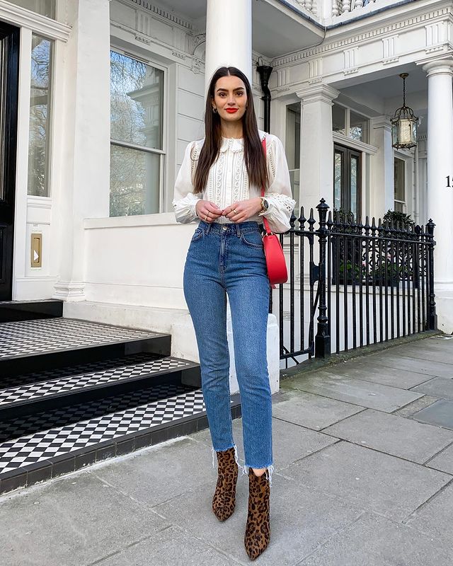 How to Style High-waisted Jeans - What to Wear with HWJ?