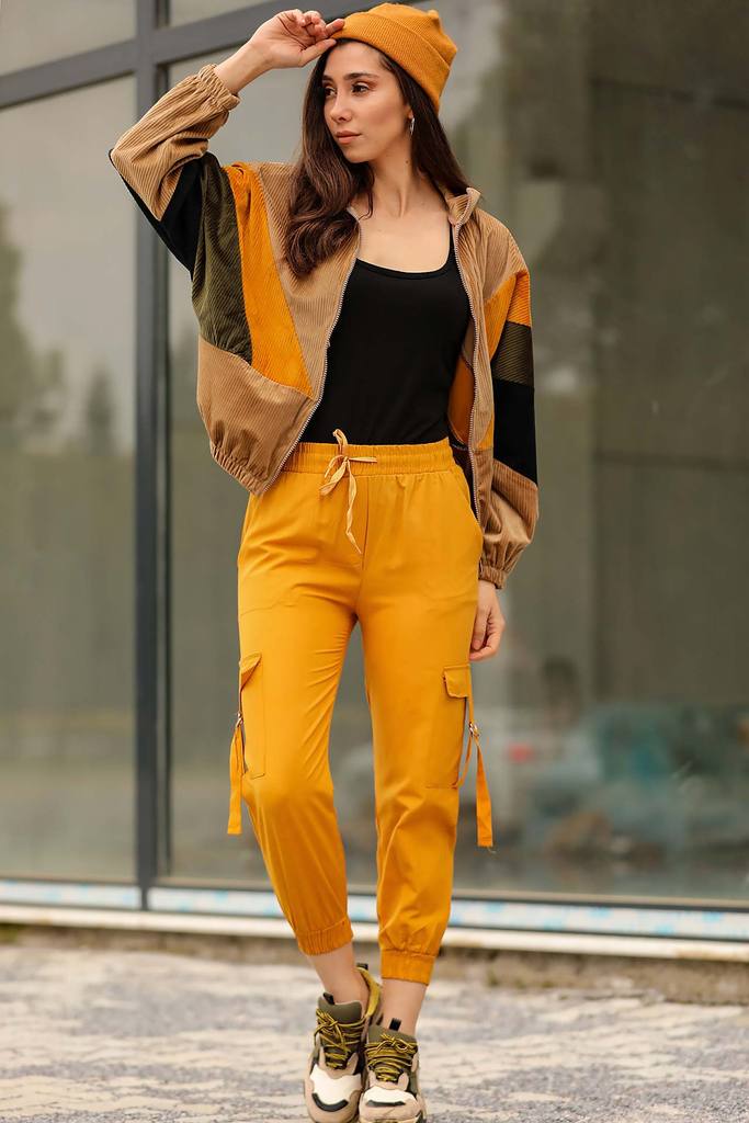 Women\'s Elastic Legs Mustard Cargo Pants 