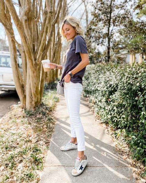 How to Wear White Jeans with This Season\\\'s Top New Fashion Trends