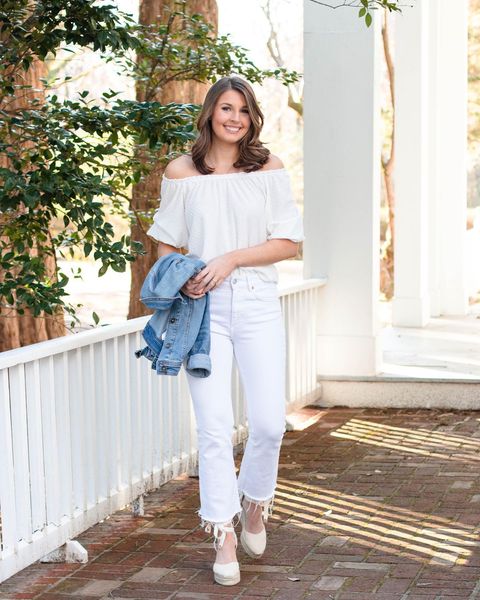 How to Wear White Jeans with This Season\\\'s Top New Fashion Trends