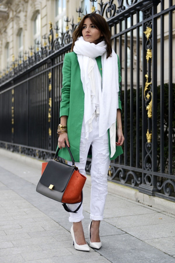 how to wear white jeans with this seasons top new fashion trends herstylecode 5 How to Wear White Jeans with This Season\'s Top New Fashion Trends