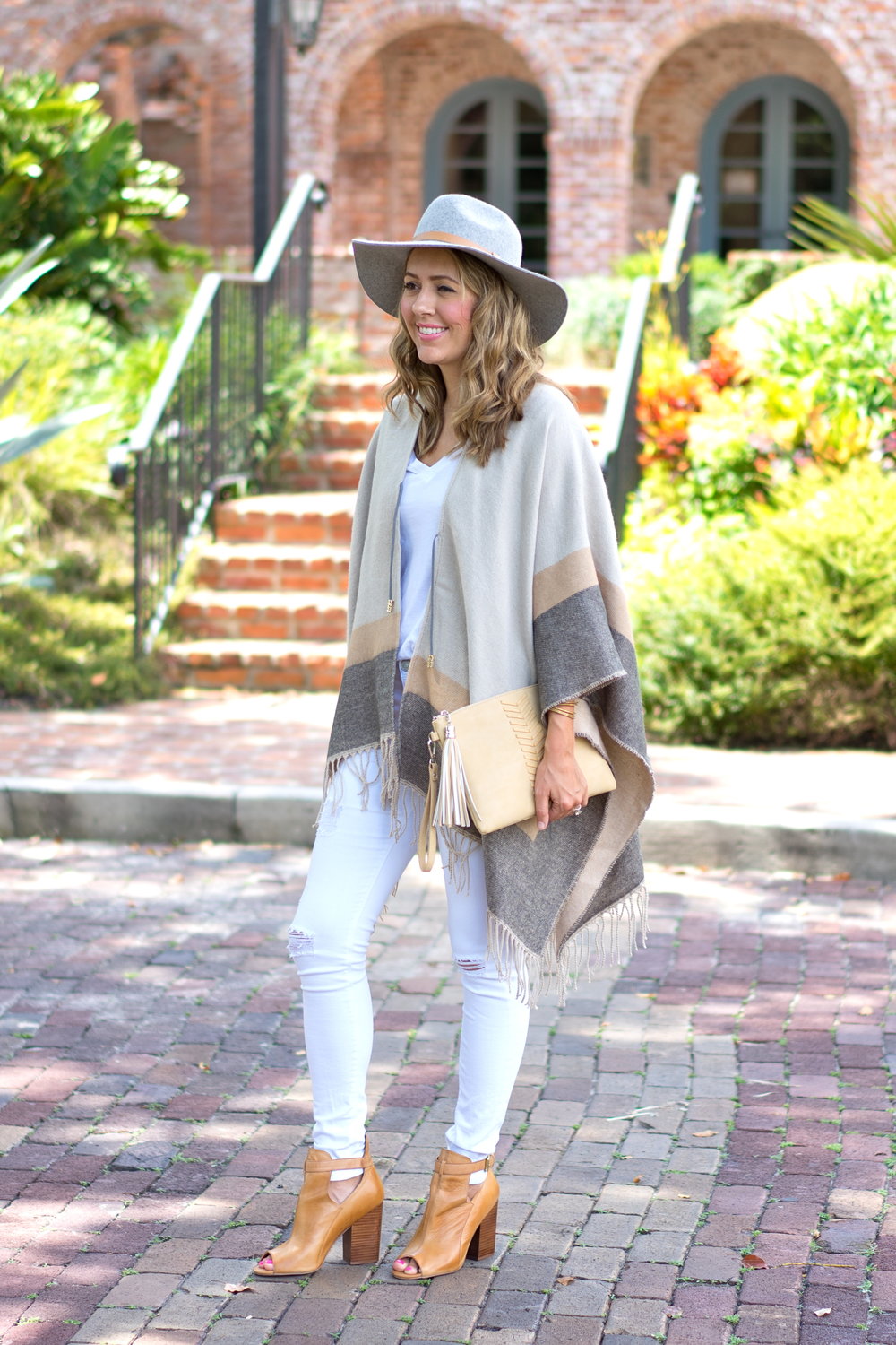 Today\'s Everyday Fashion: Ponchos > Blankets — J\'s Everyday Fashion