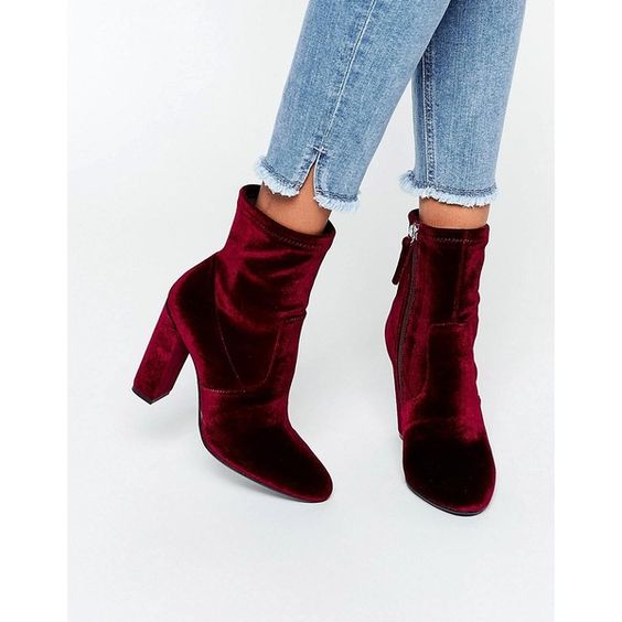 7 Tips to Rock Ankle Boots