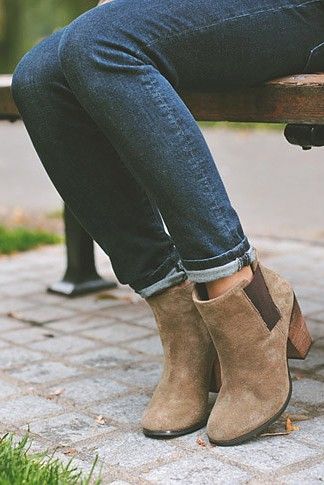 7 Tips to Rock Ankle Boots