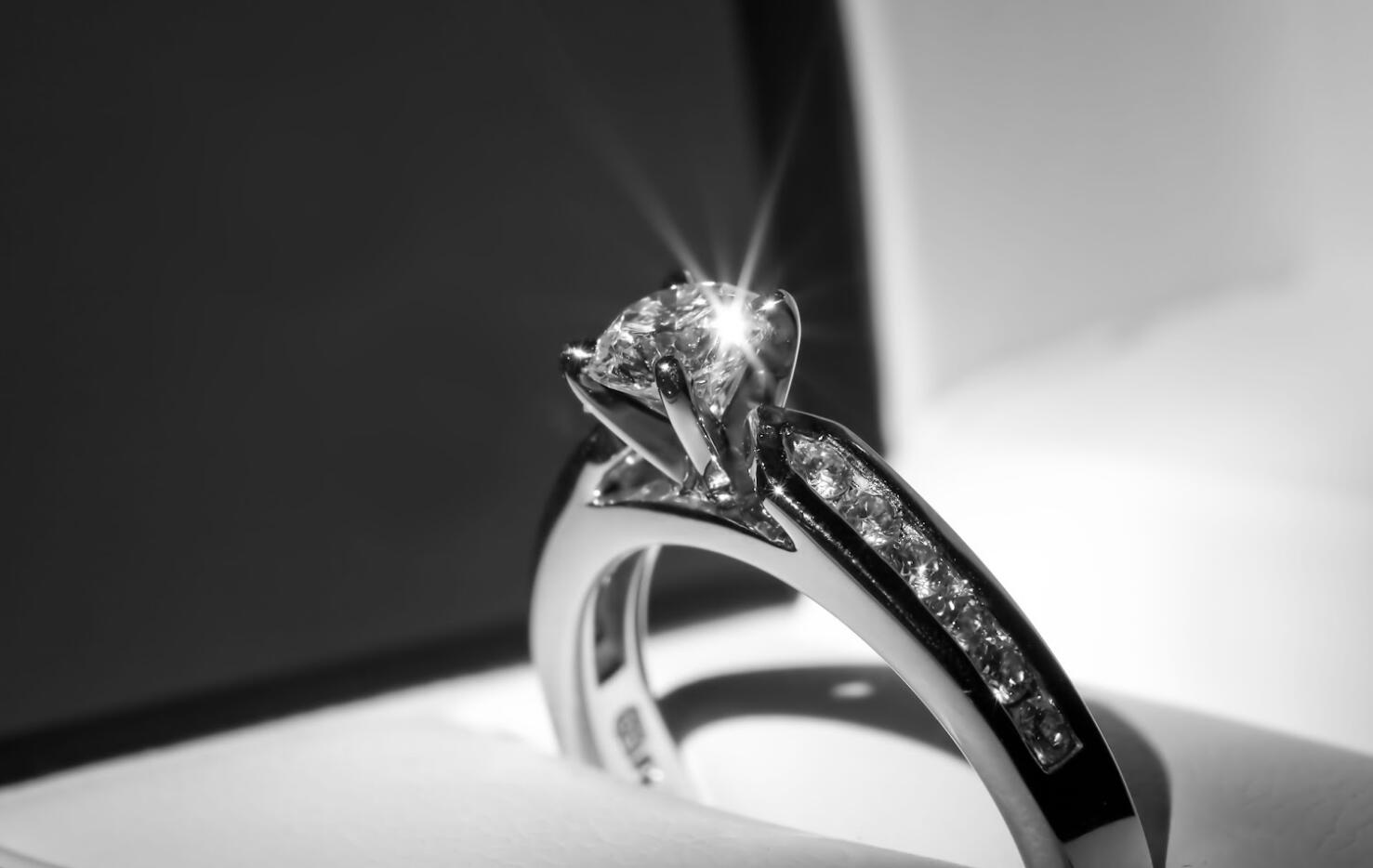 diamond ring