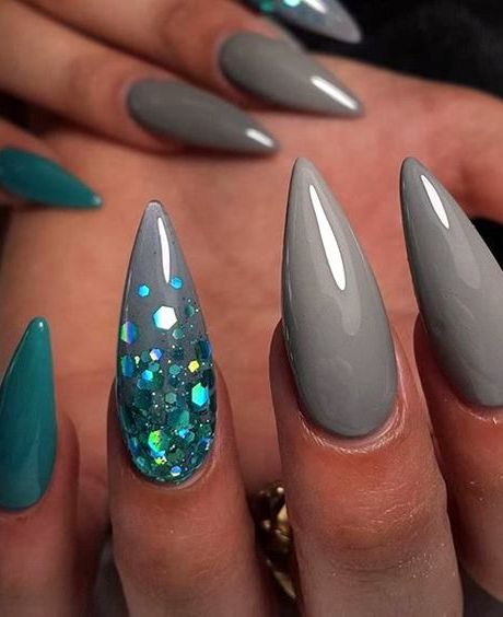 15 Color Changing Nail Inspirations