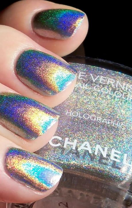 15 Color Changing Nail Inspirations